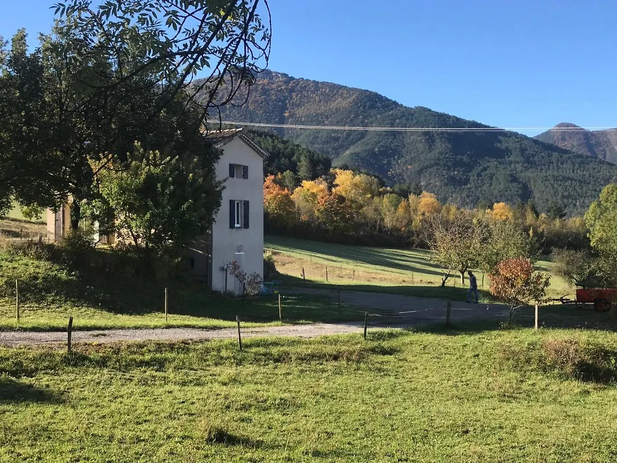 Casa vacanze Gîte d'étape d'Aurouses Die